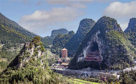 O Templo Wanfo, um tesouro histórico e espiritual em Puyang!